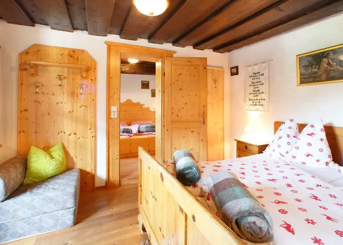 Warterhof Apartman *